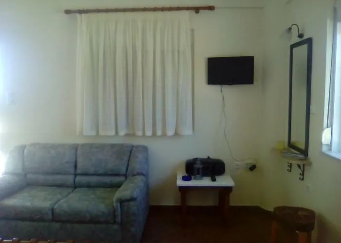 Lägenhet Kalivakia View