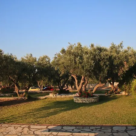 Διαμέρισμα Kalivakia View *